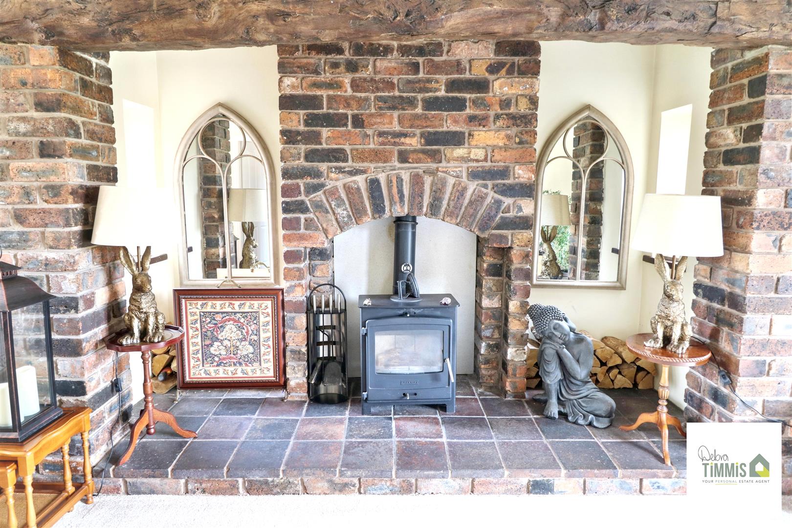 4 bed property in Fowlers Lane, Stoke-On-Trent